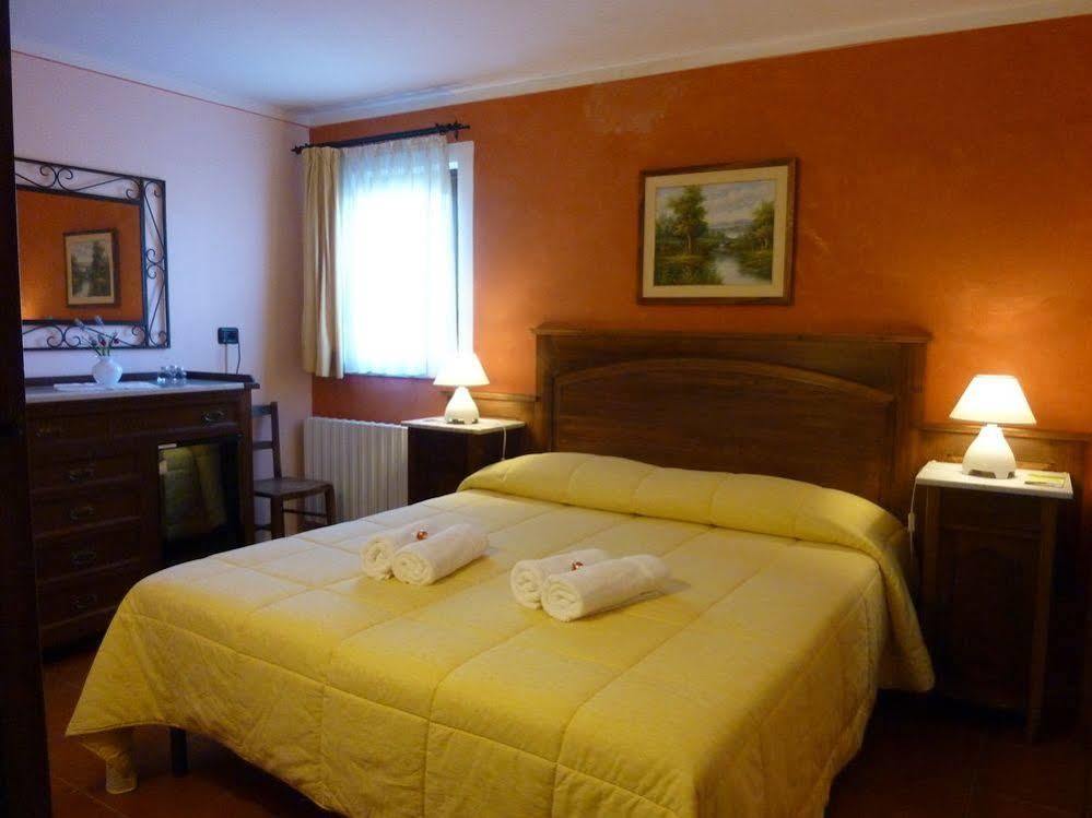 카스틸리오네 딘 테베리나 Casale Dei Gelsi B&B 외부 사진